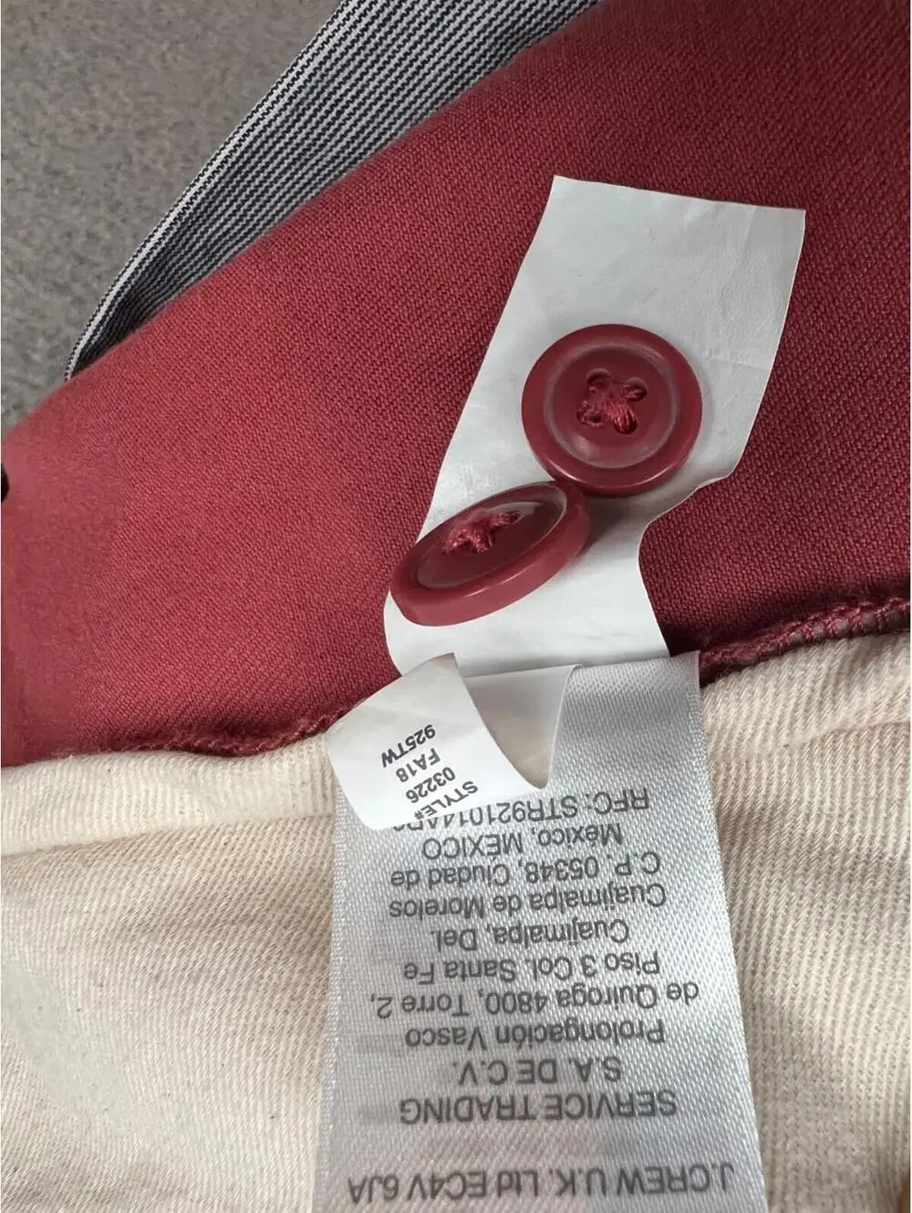 J Crew Chino Pants Mens 30 x 32 Coral Pink Classic Casual Summer Colorful